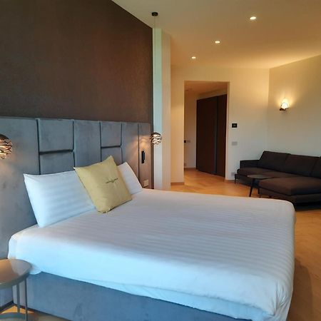 Relais & Spa Castello Di Casiglio แอร์บา ภายนอก รูปภาพ