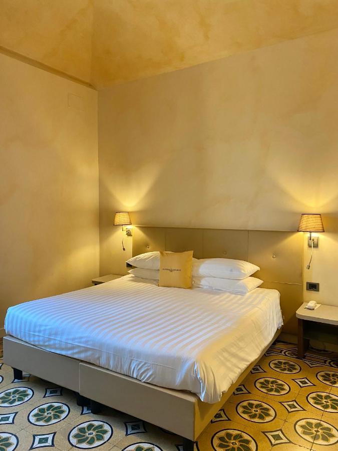 Relais & Spa Castello Di Casiglio แอร์บา ห้อง รูปภาพ