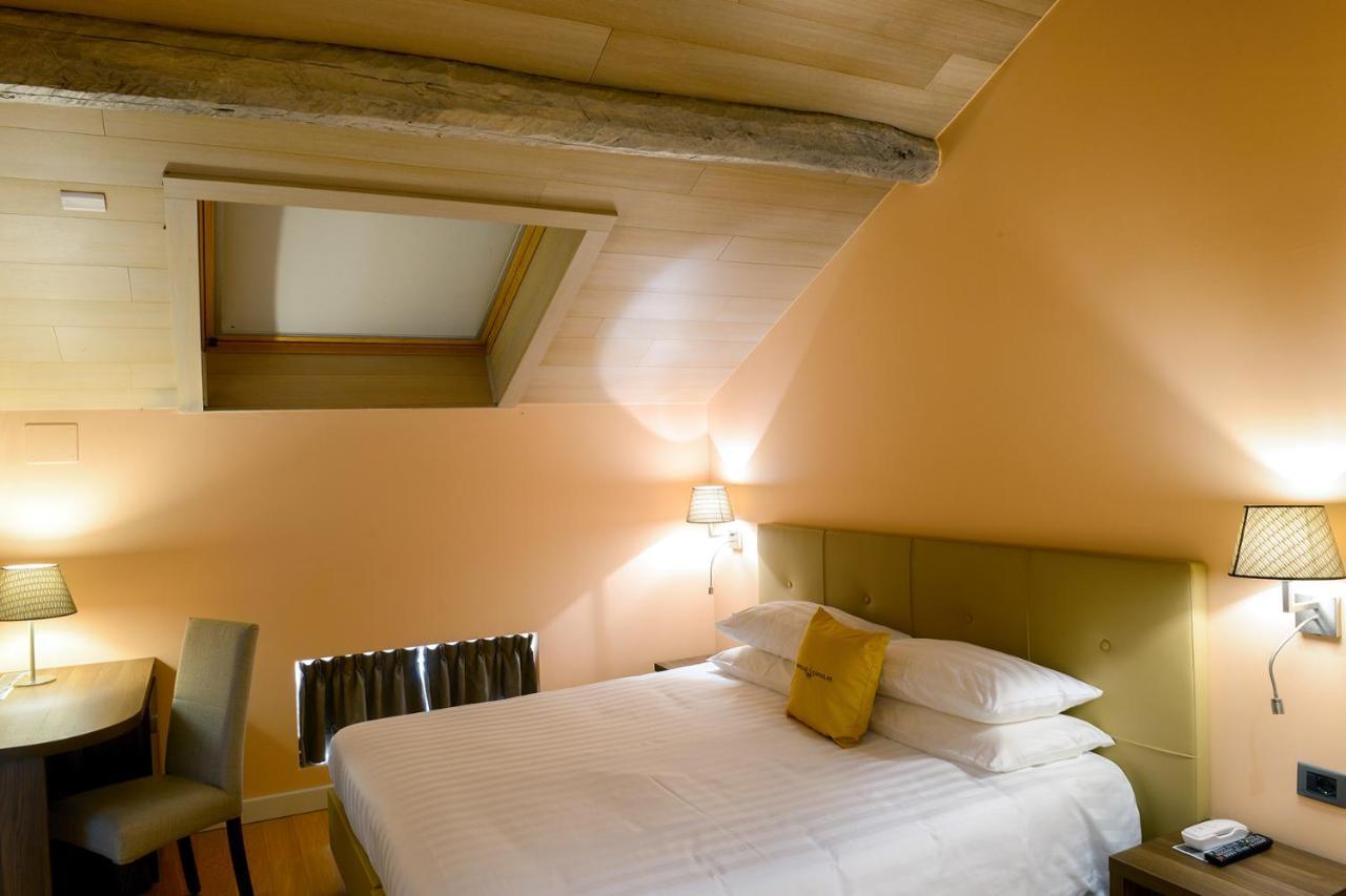 Relais & Spa Castello Di Casiglio แอร์บา ภายนอก รูปภาพ