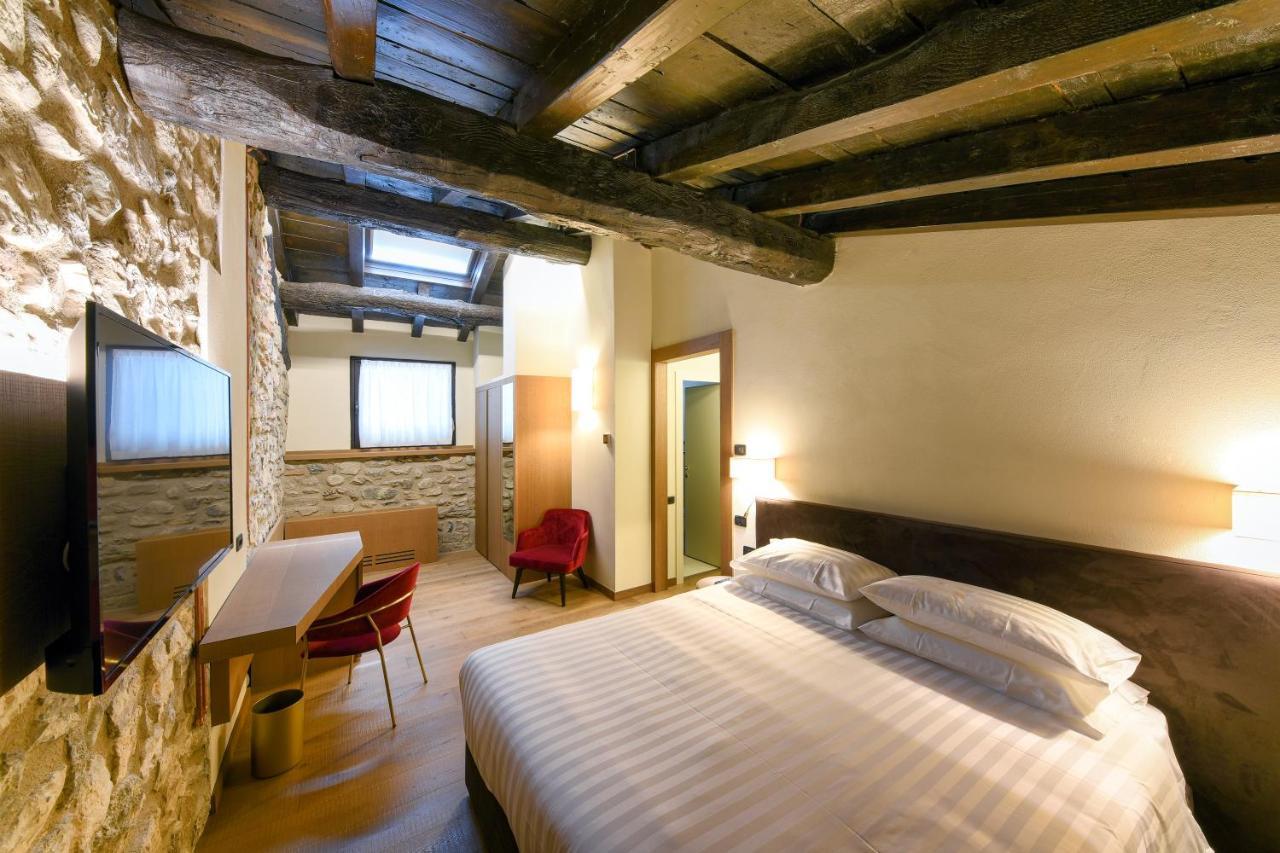 Relais & Spa Castello Di Casiglio แอร์บา ภายนอก รูปภาพ